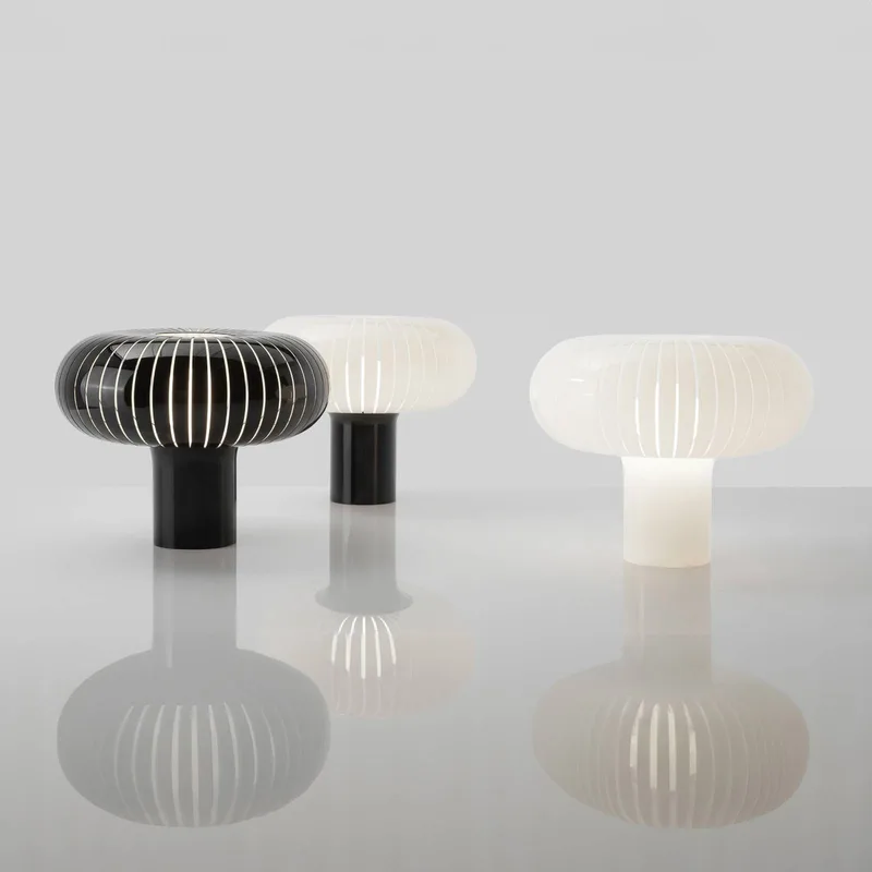 Teresa tafellamp wit by Kartell – product photo 2 of 3