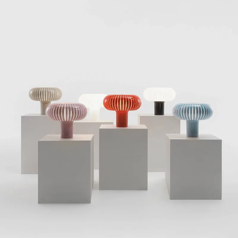 Teresa tafellamp wit/zwart by Kartell – product photo 3 of 3