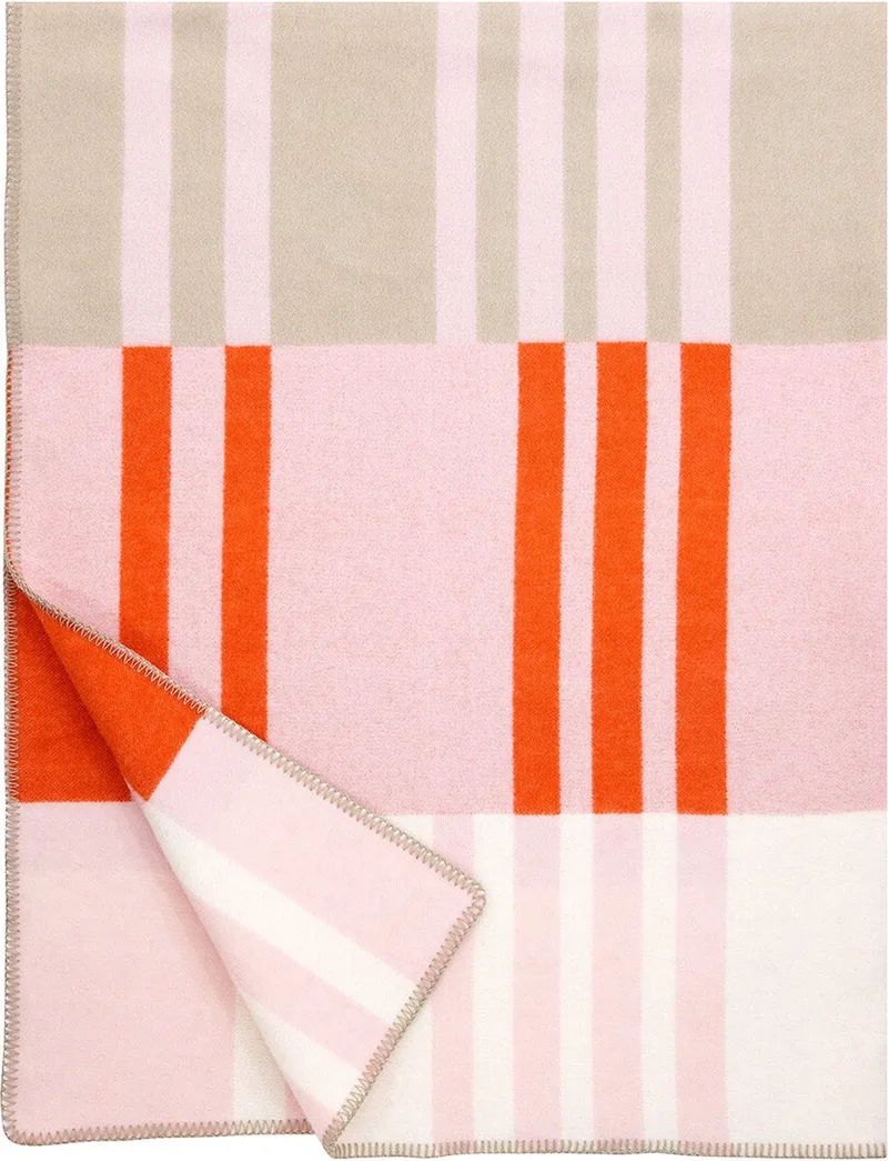 Wollen Plaid - TOFFEE (130x180cm) Grijs - Plaids.shop® by Lapuan Kankurit in Roze – product photo