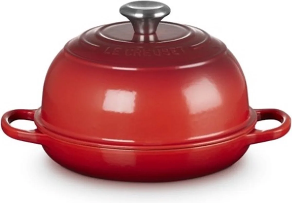 Broodpan Signature Kersenrood - ø 24 cm / 1.6 Liter von Le Creuset in Rot – Produktfoto