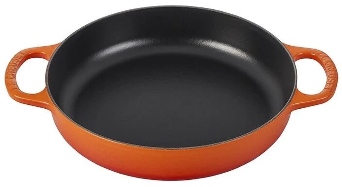 gietijzeren pan voor dagelijks gebruik | 28 cm | 3,2 l | Vulkanisch oranje von Le Creuset in Oranjerood – Produktfoto