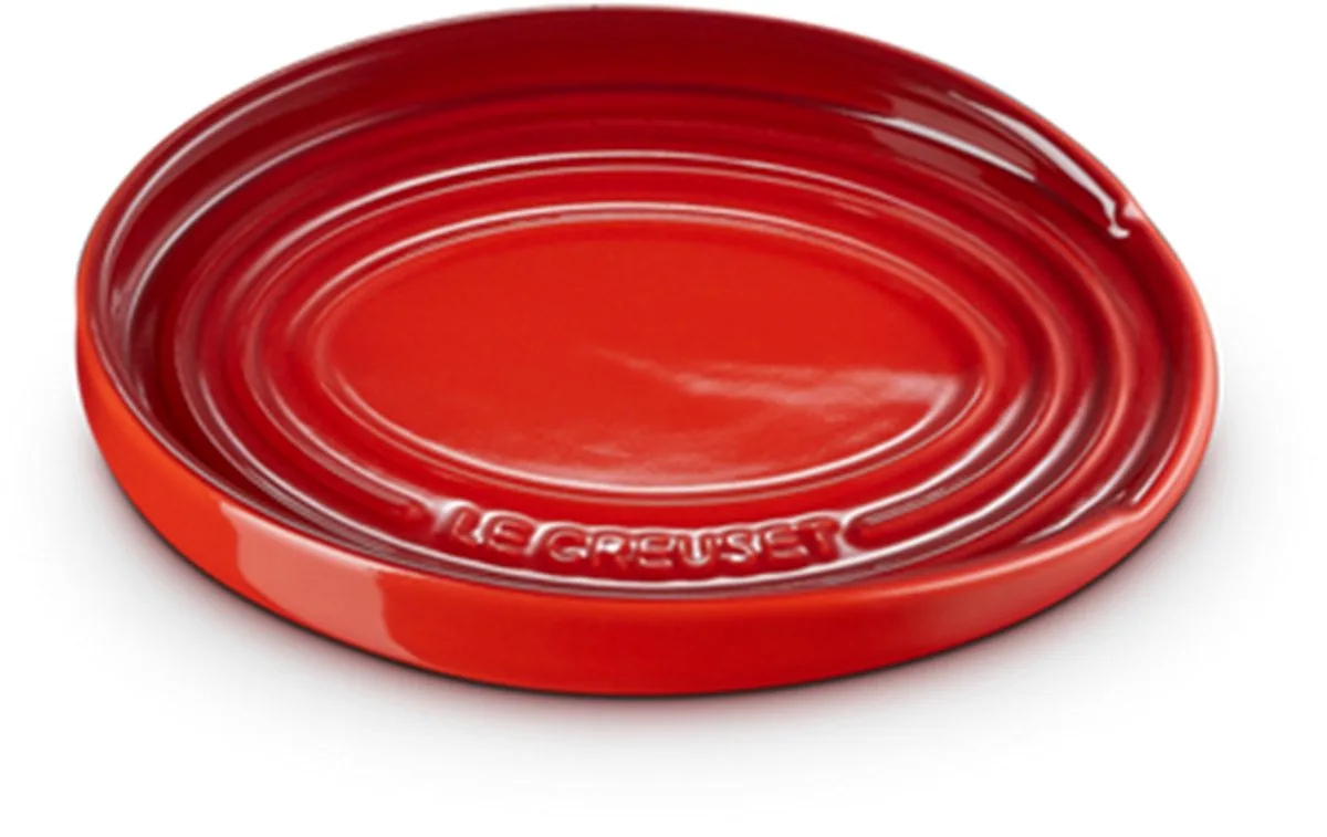 Lepelhouder ovaal 15cm by Le Creuset in Kersenrood – product photo