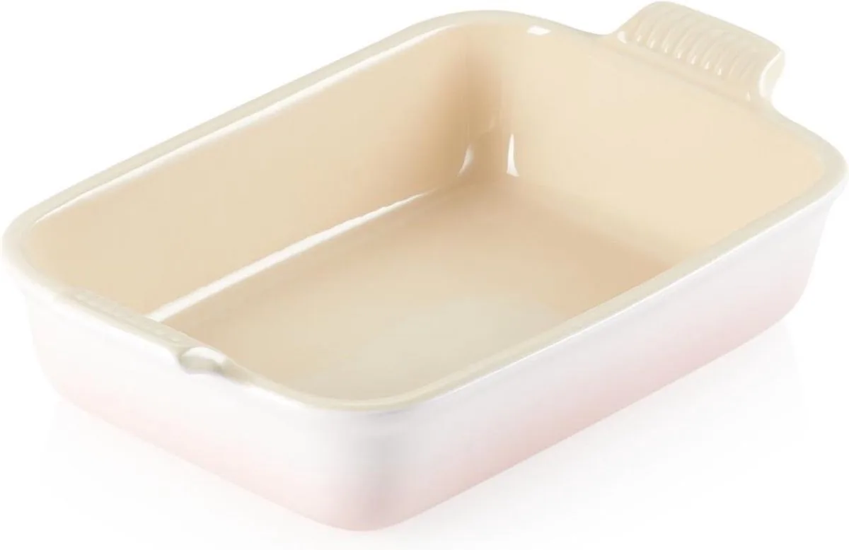 Ovenschaal 26 cm - 2,4 L - Aardewerk - Rechthoek von Le Creuset in Shell Pink – Produktfoto
