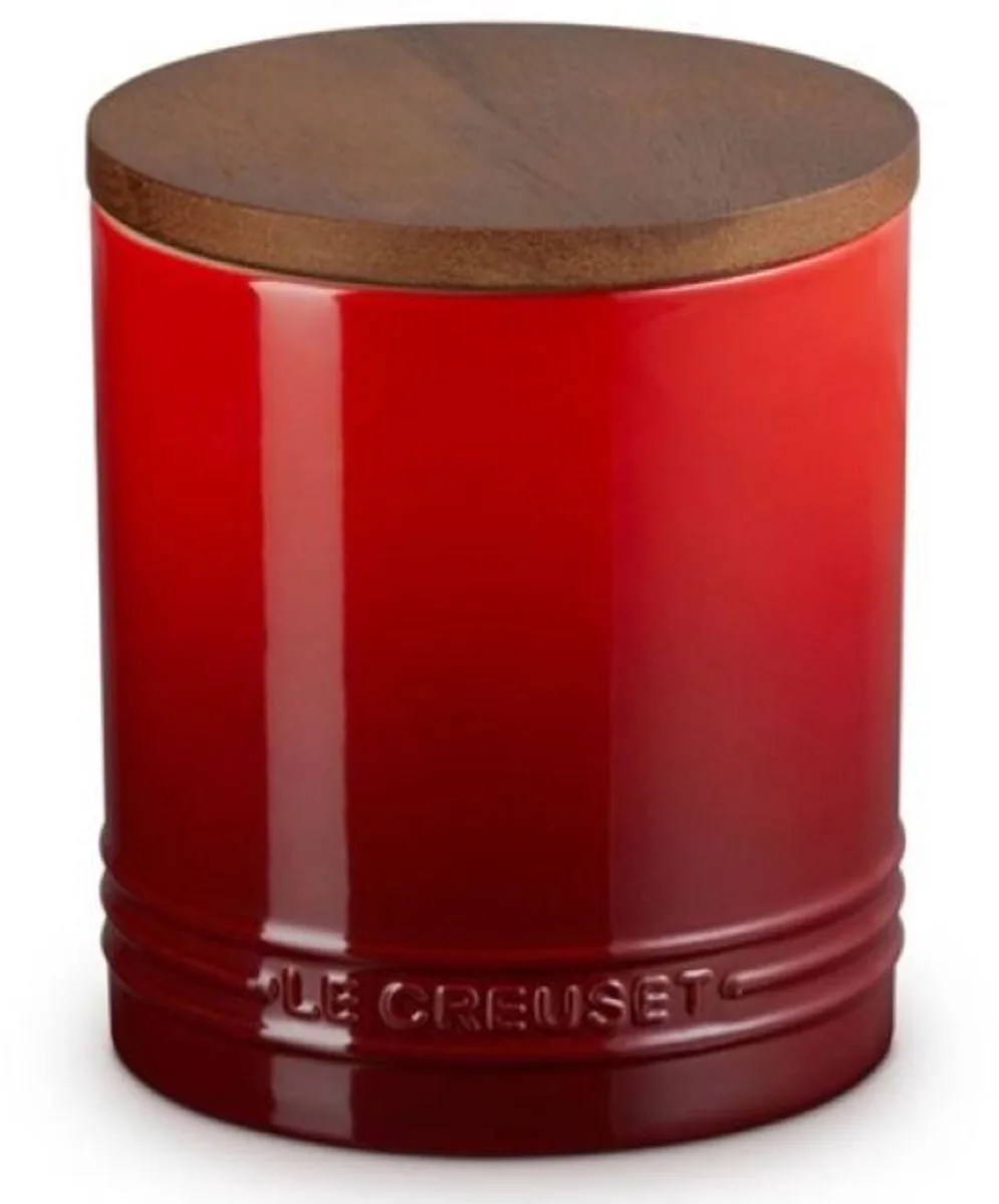 Signature Voorraadpot Met Houten Deksel 1,10 Liter Kersenrood von Le Creuset in Rot – Produktfoto