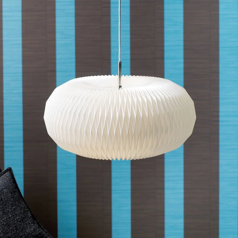 Donut Pendelleuchte, Stahl, 47 cm by Le Klint in White, Stahl poliert – product photo