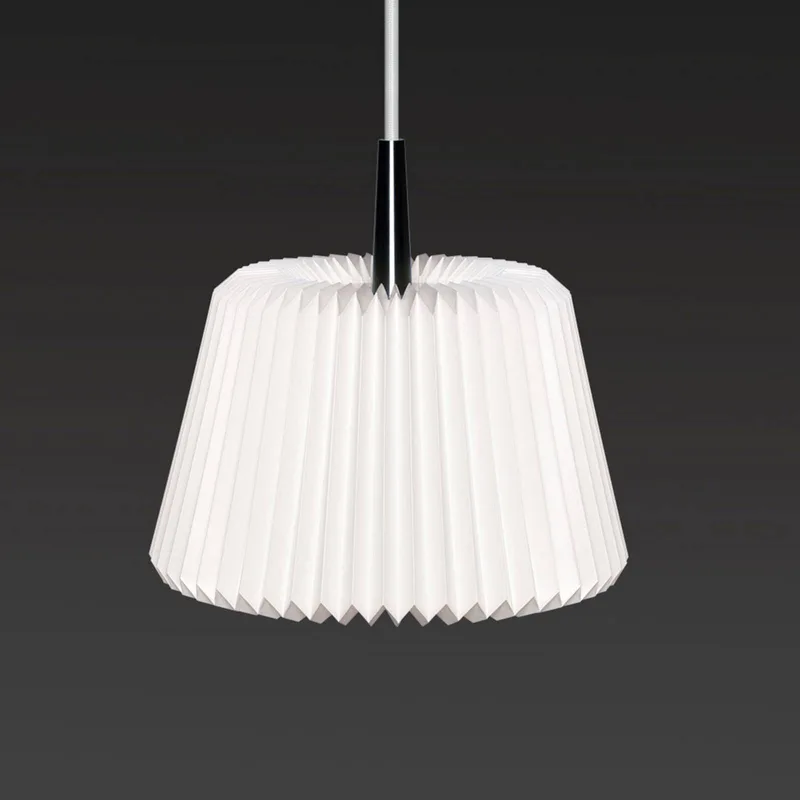 Hängeleuchte Snowdrop XS, Ø 20 cm, Papier, E27 by Le Klint in White – product photo
