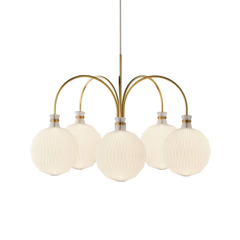 Kronleuchter Kaare Klint Legacy 101, weiß, 5-flg. by Le Klint in White, Brass – product photo 4 of 5