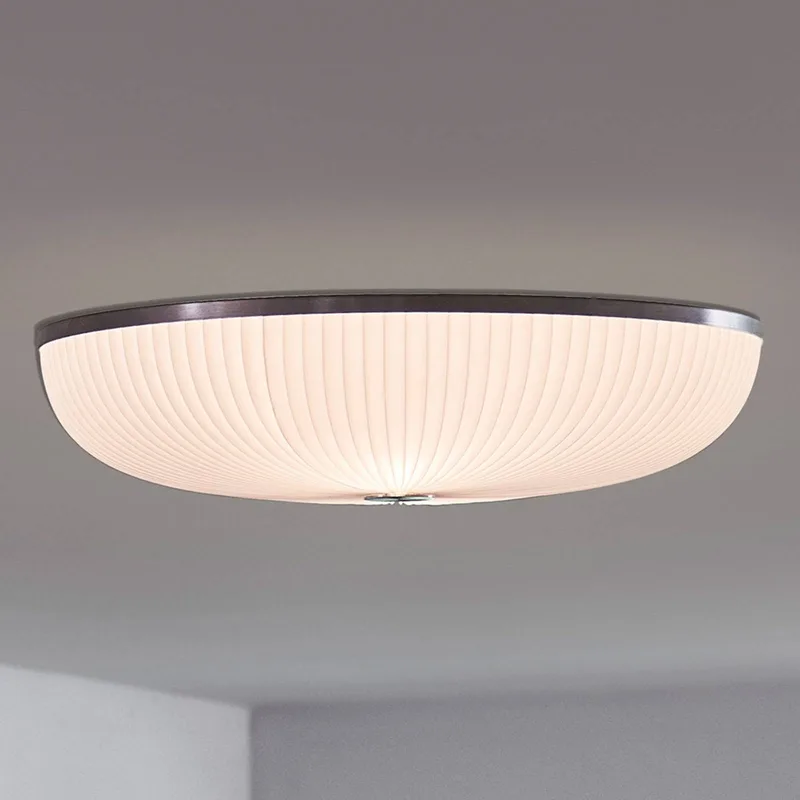 Lamella Wandleuchte alu 50 cm by Le Klint in White – product photo