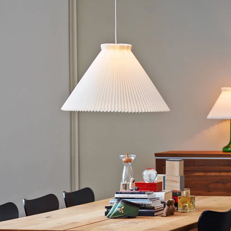 Model 1 Mega Hängeleuchte, Ø 60 cm van Le Klint in Wit – productfoto