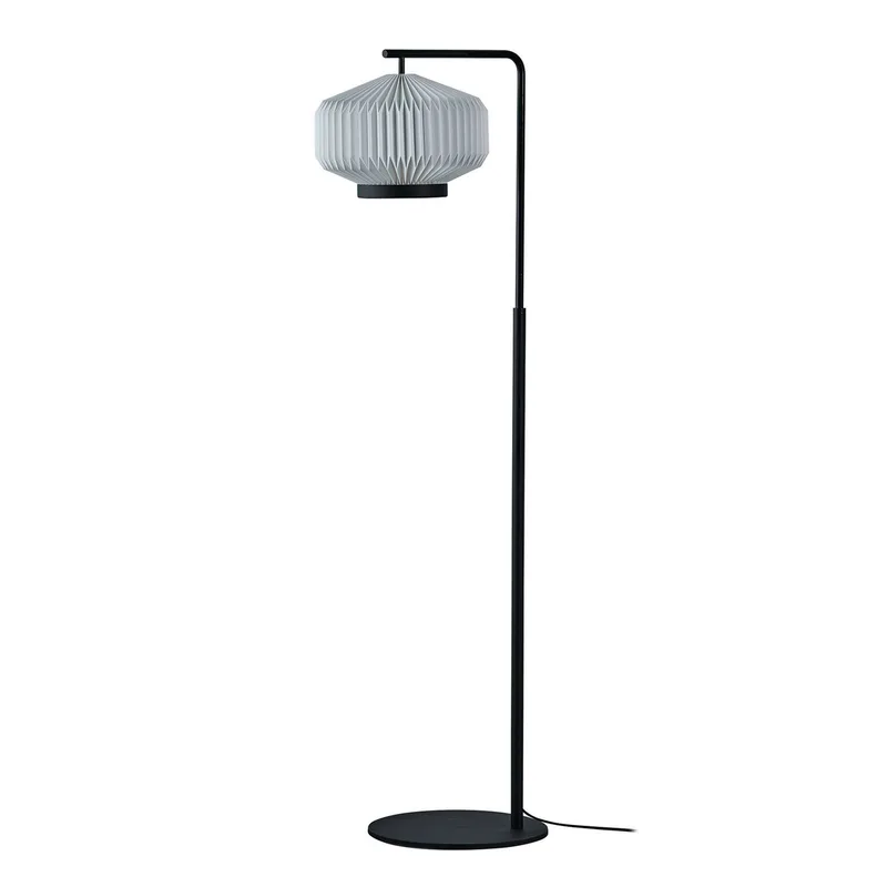 Shibui Stehleuchte mit gefaltetem Schirm van Le Klint in Zwart, Wit – productfoto 2 van 2