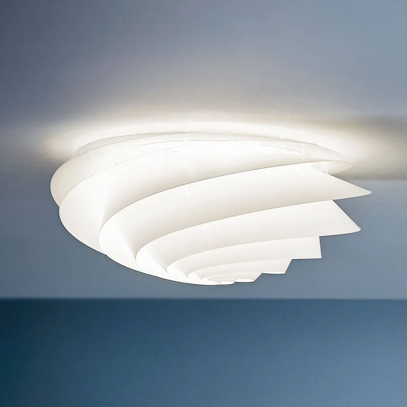 Swirl Medium - Wandleuchte mit LED by Le Klint in White – product photo