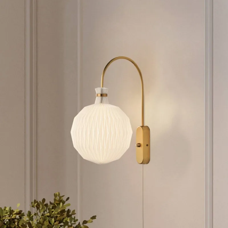 Wandlampe Kaare Klint Legacy 101, Tiefe 25 cm, weiß by Le Klint in White, Brass – product photo