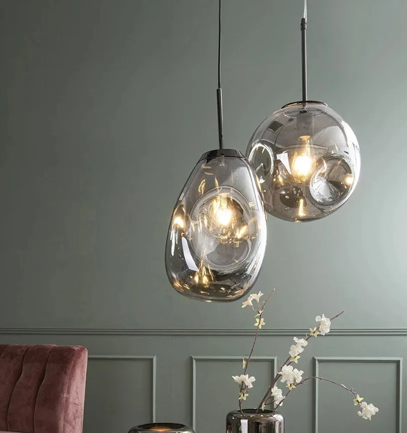 Hanglamp van Blown Glass in Grijs Transparant van Leitmotiv – productfoto