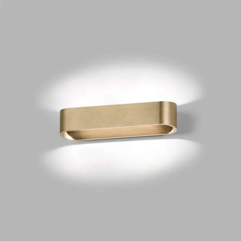 Aura W2 Wandlamp 2700/3000K Brass van LIGHT-POINT – productfoto