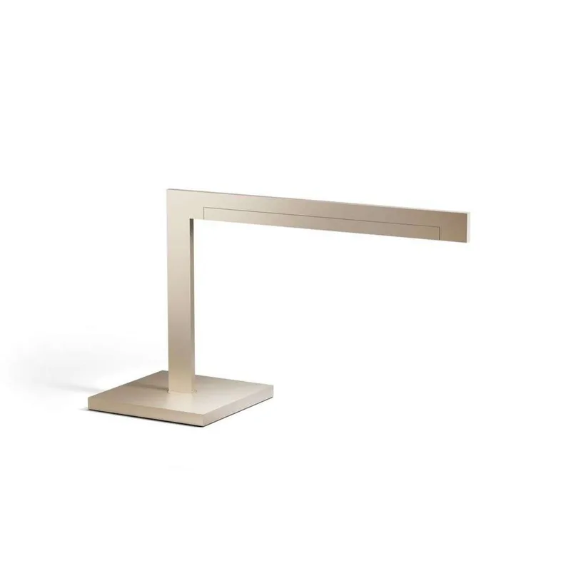 Inlay T2 Linear tafellamp, goud, 40 cm de LIGHT-POINT – photo du produit