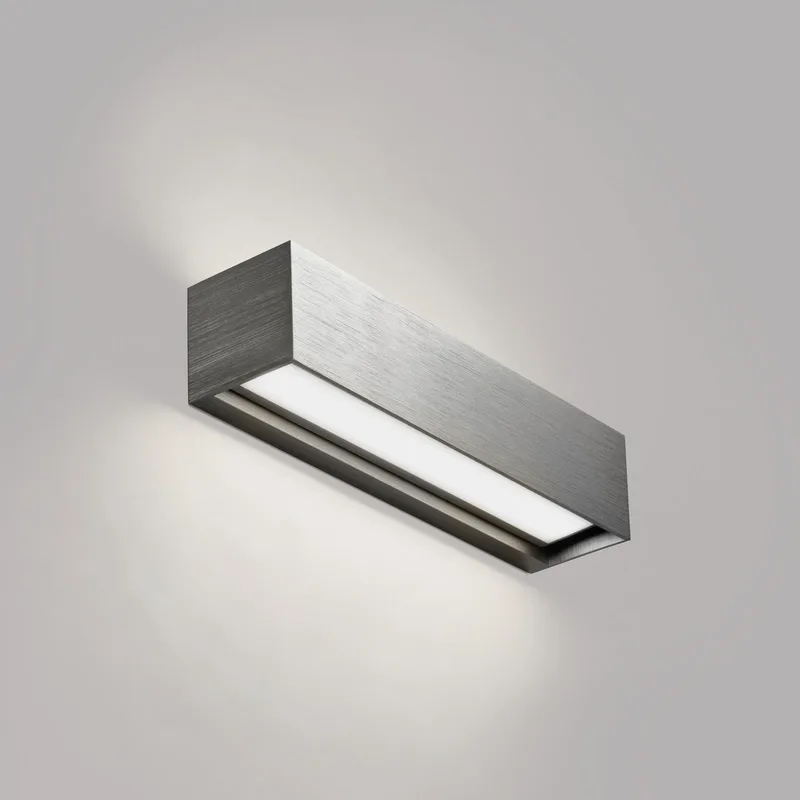 Linea W2 LED wandlamp titaniumgrijs 30 cm CCT IP54 från LIGHT-POINT – produktbild