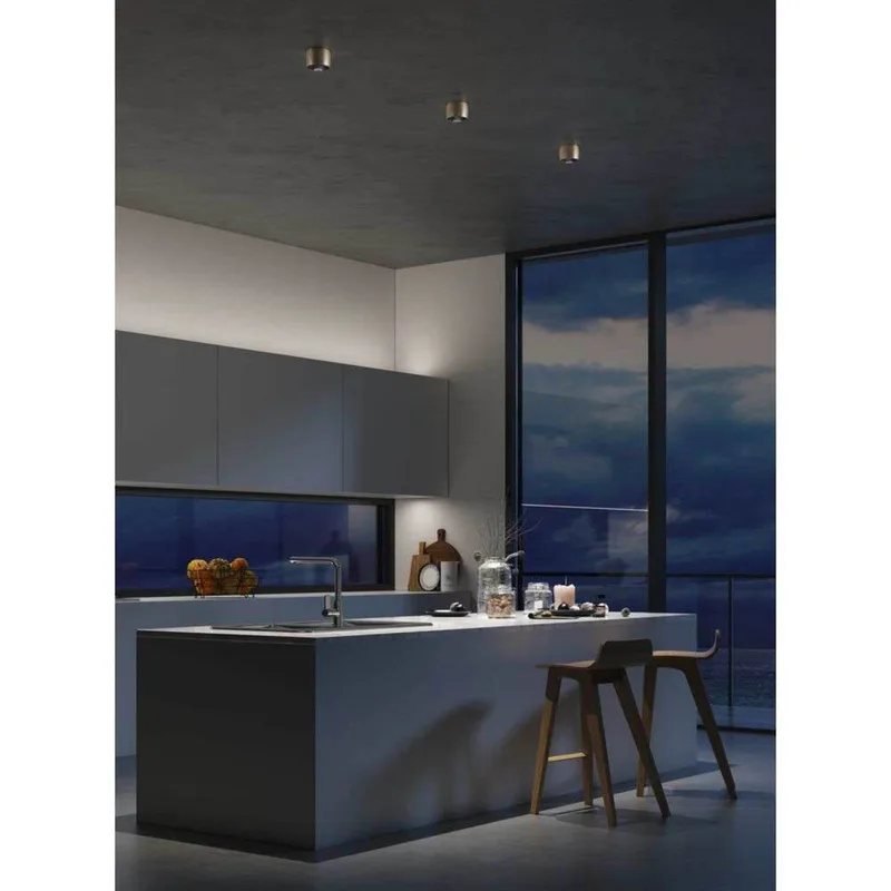 Air plafondlamp Black van LOOM DESIGN – productfoto