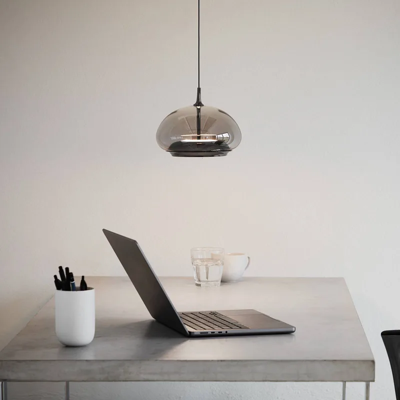 LED hanglamp Avalon, zwart/grijs Ø 20 cm glas by LOOM DESIGN in Black, Rookgrijs-transparant – product photo 3 of 3