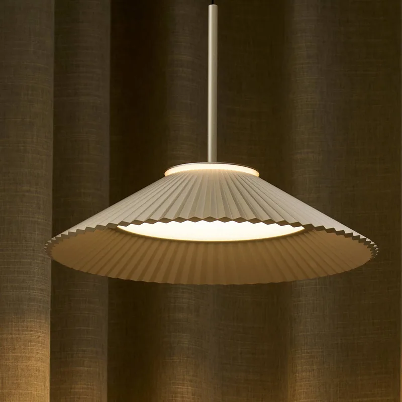LED hanglamp Ballerina, Ø 35 cm van LOOM DESIGN in Crème – productfoto