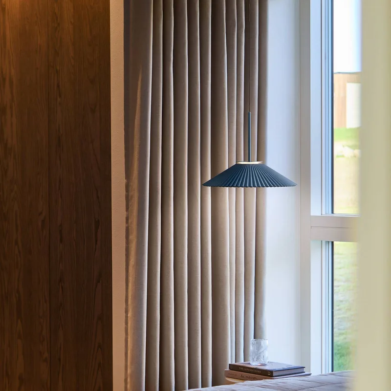 LED hanglamp Ballerina, Ø 35 cm by LOOM DESIGN in Dark blue – product photo 3 of 5