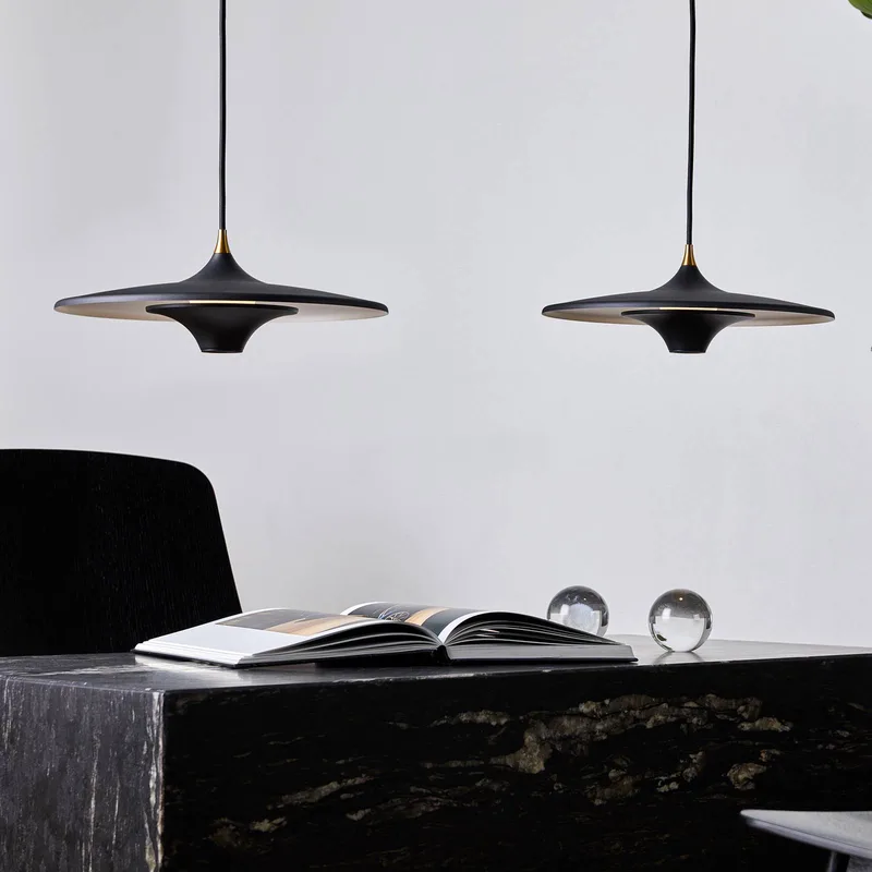 LED hanglamp Moja, Ø 35 cm by LOOM DESIGN in Black – product photo 3 of 5