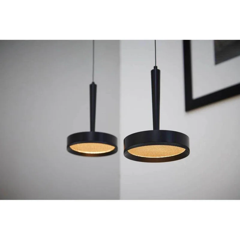 LED hanglamp Nyx P1, aluminium by LOOM DESIGN in Black – product photo 4 of 4