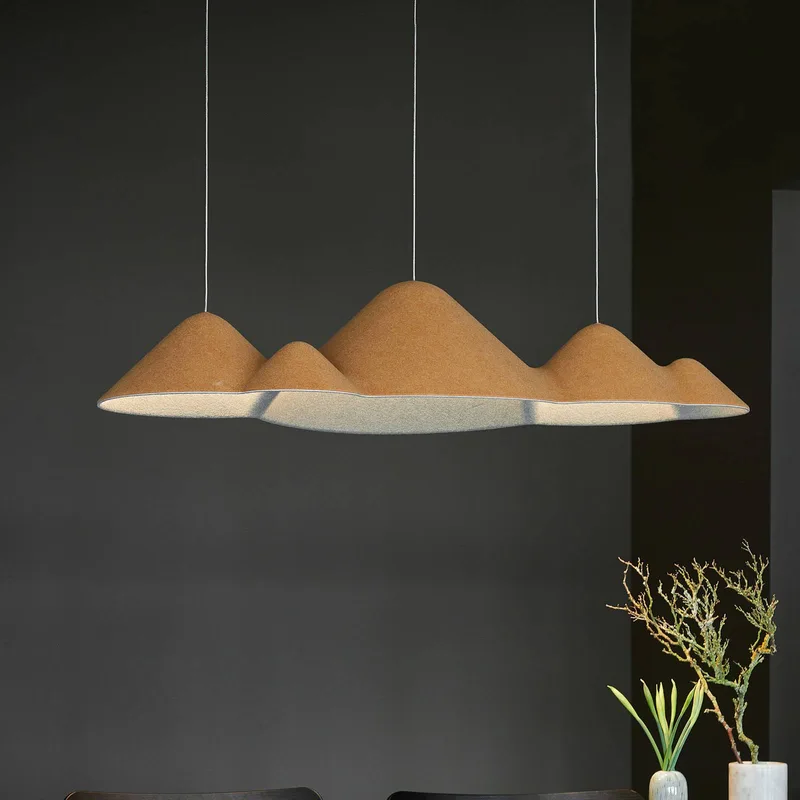 LED-hänglampa Panorama, gul/grå filt 106 cm från LOOM DESIGN i Gul, Grå – produktbild