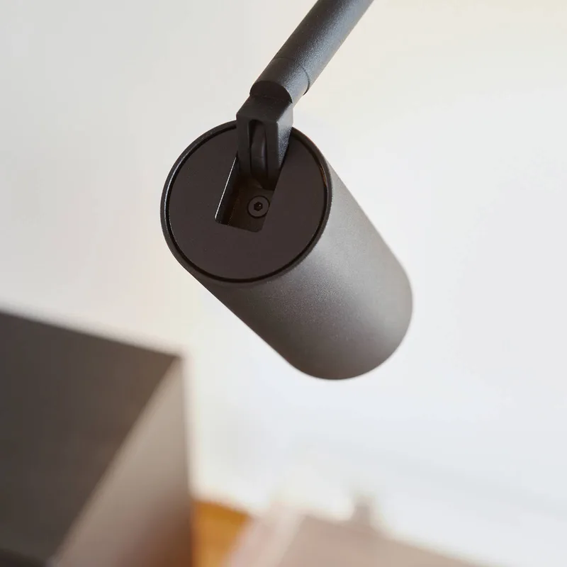 LED spot Iris, aluminium, Ø 4,5 cm by LOOM DESIGN in Black – product photo 3 of 3