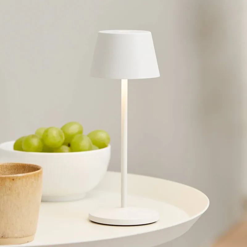 LED tafellamp op accu Modi Micro, IP65 by LOOM DESIGN in White – product photo