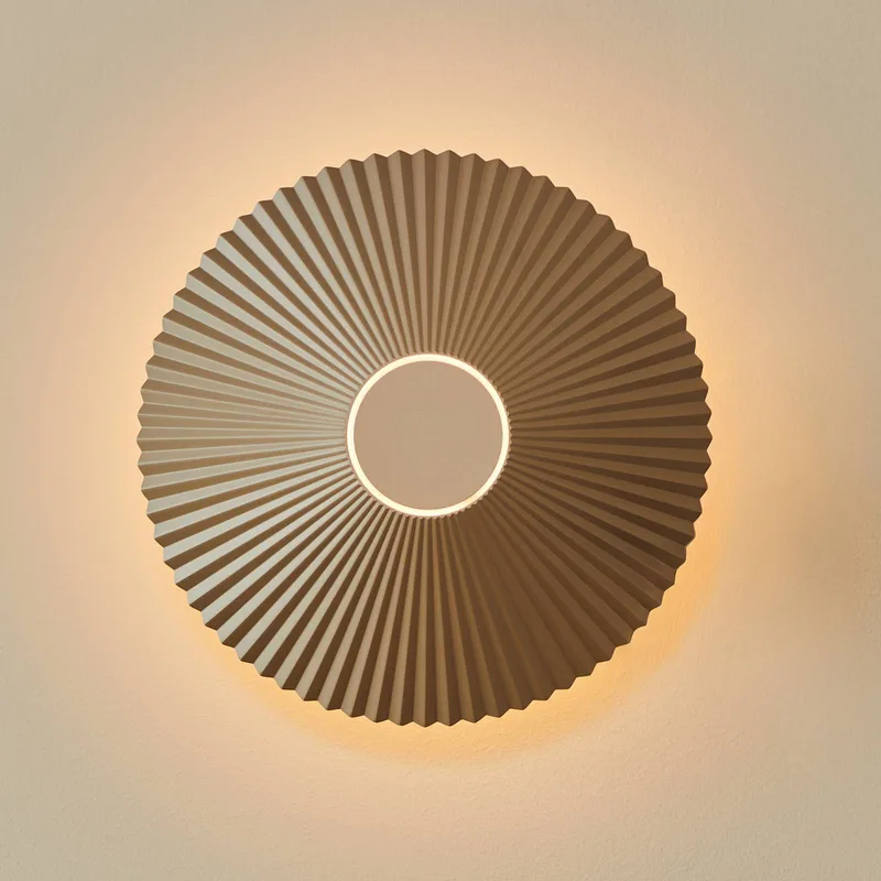 LED wandlamp Ballerina, Ø 35 cm fra LOOM DESIGN i Creme – produktbillede