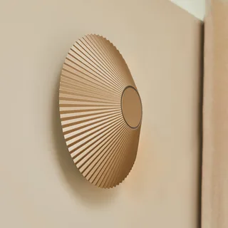 LED wandlamp Ballerina, Ø 35 cm från LOOM DESIGN i Kräm – produktbild 3 av 3