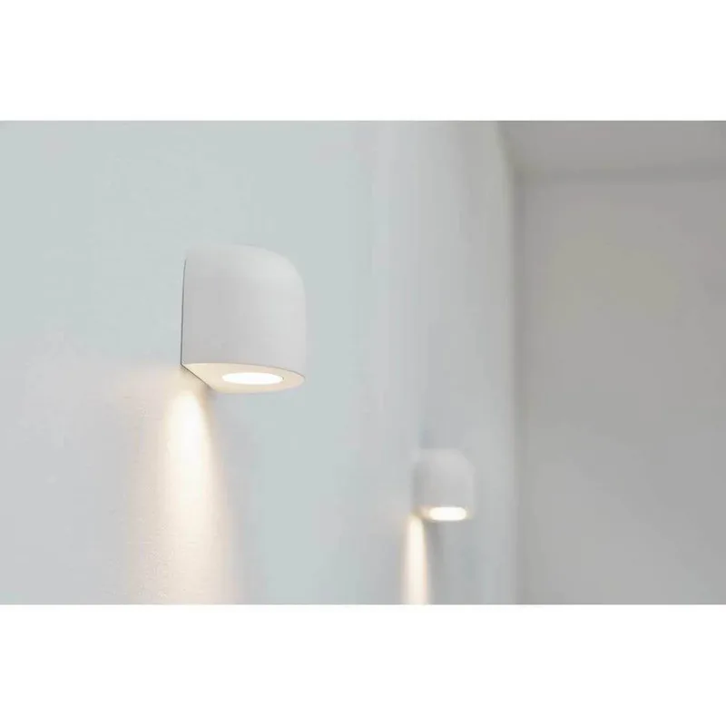 LED wandlamp Nyx van LOOM DESIGN in Wit – productfoto