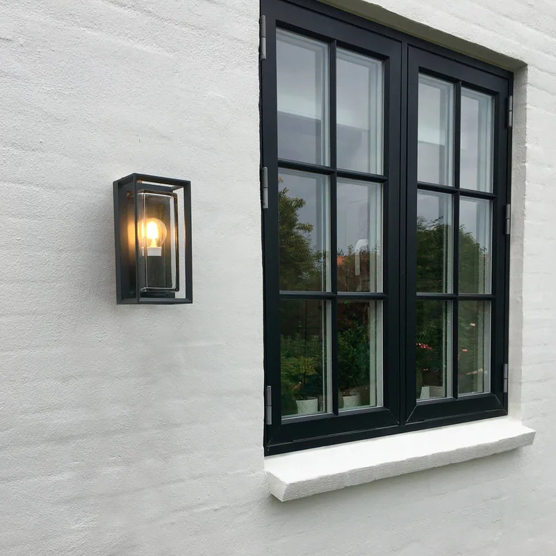 Loke buitenwandlamp met fitting by LOOM DESIGN in Black, Helder – product photo 3 of 3