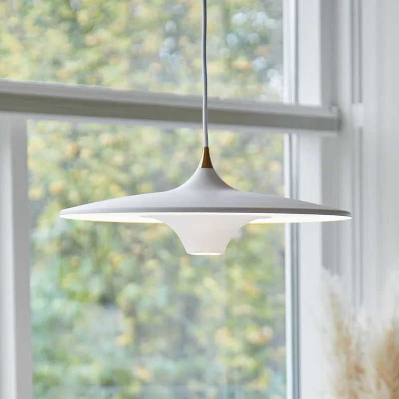 Moja hanglamp Ø42 Wit by LOOM DESIGN – product photo