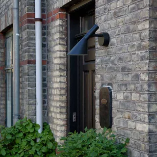 AJ 50 Wandlamp Zwart by Louis Poulsen – product photo 4 of 5