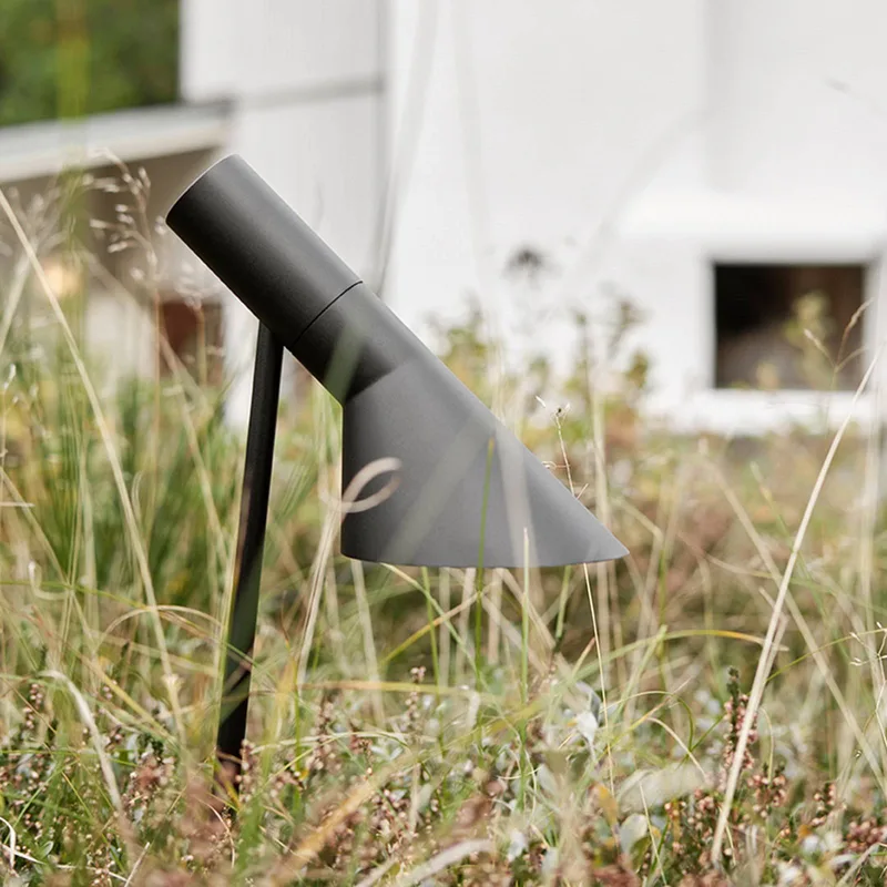 AJ Garden Short Tuinlamp 2700K Anchor Black fra Louis Poulsen – produktbillede 3 af 5