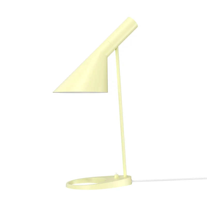 AJ Mini Tafellamp Soft Lemon - Louis Poulsen - Woonkamer - Designer - Metaal - 1 lamp van Louis Poulsen – productfoto