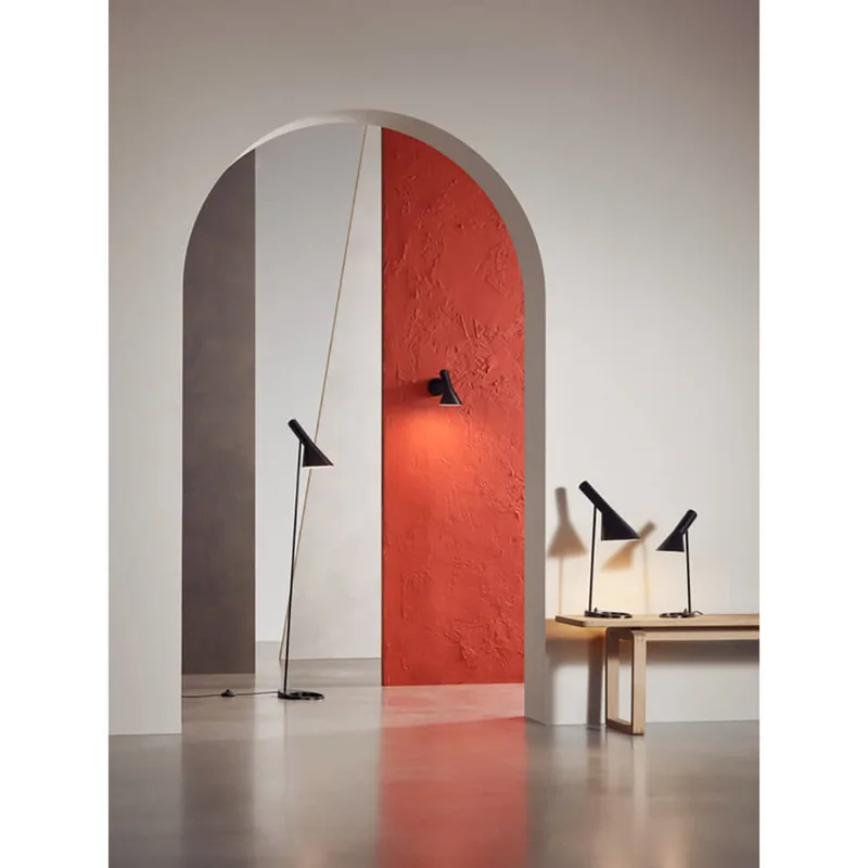 AJ Mini tafellamp wit - Louis Poulsen - Woonkamer - Designer - Metaal - 1 lamp by Louis Poulsen – product photo