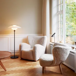 AJ Mini Taffellamp Zwart by Louis Poulsen – product photo 2 of 5