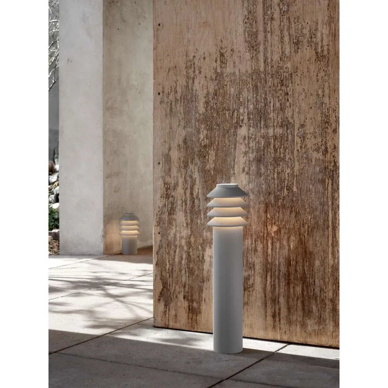 Bysted Garden, 25 cm, 2700K, grondpen, aluminium - Louis Poulsen - Terras by Louis Poulsen – product photo