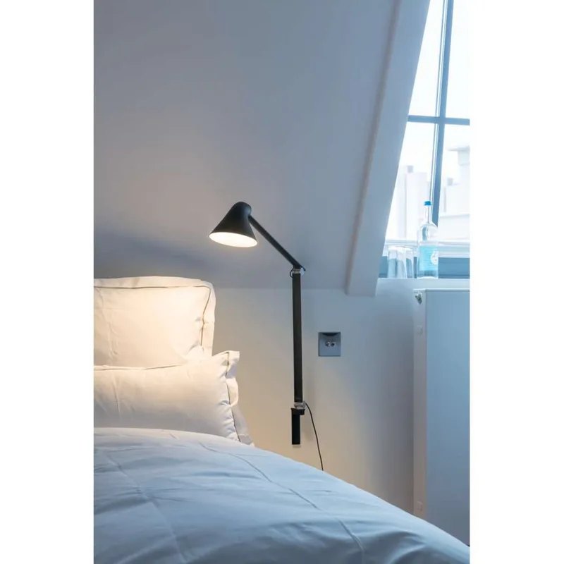 NJP Box LED Wandlamp 2700K HW Long White - Louis Poulsen - Woonkamer - Aluminium von Louis Poulsen – Produktfoto