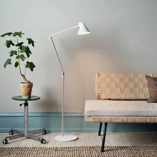 NJP VloerLamp 3000K Wit by Louis Poulsen – product photo 2 of 3
