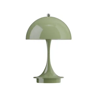 Panthella 160 PORTABLE V3 acculamp Moss Green van Louis Poulsen – productfoto 2 van 2