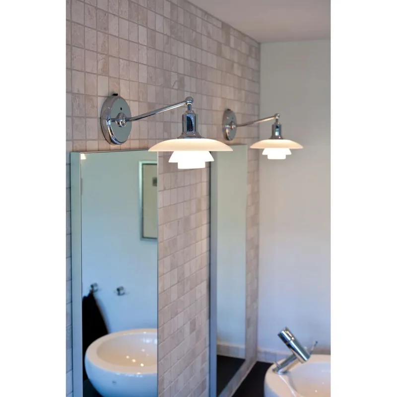 PH 2/1 wandlamp, wit/opaal, glas, 16,5 cm - Louis Poulsen - Woonkamer - Aluminium by Louis Poulsen – product photo