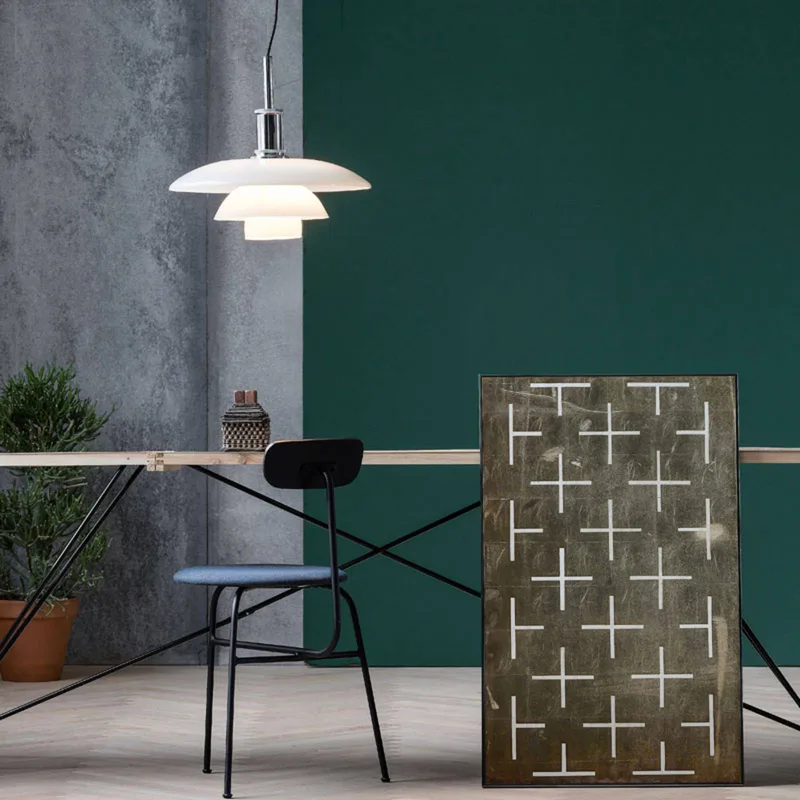 PH 3 1/2-3 hanglamp, Ø 33 cm, chroom/wit by Louis Poulsen – product photo 2 of 4