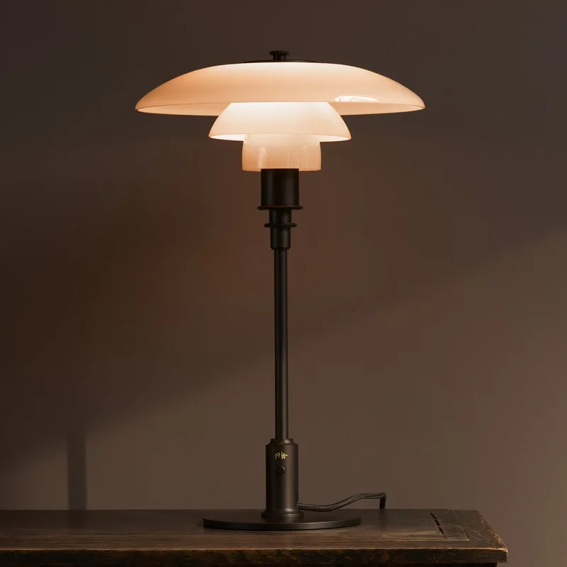 PH 3/2 tafellamp dusty terracotta E14 - Louis Poulsen - Woonkamer - Modern - Messing - Met lampenkap by Louis Poulsen – product photo