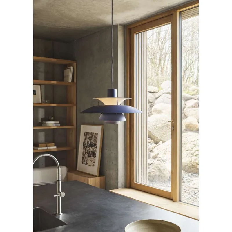 PH 5 300 hanglamp, blauw, Ø 30 cm - Louis Poulsen - Woonkamer - Metaal by Louis Poulsen – product photo