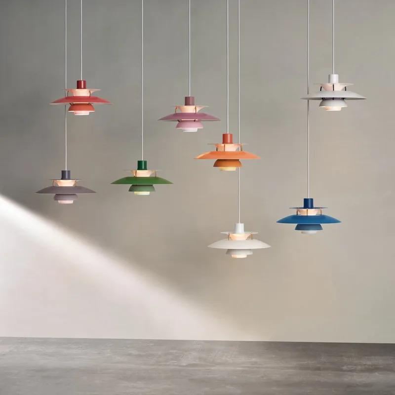 PH 5 300 hanglamp Modern White - Louis Poulsen - Woonkamer - Designer - Metaal - 1 lamp von Louis Poulsen – Produktfoto