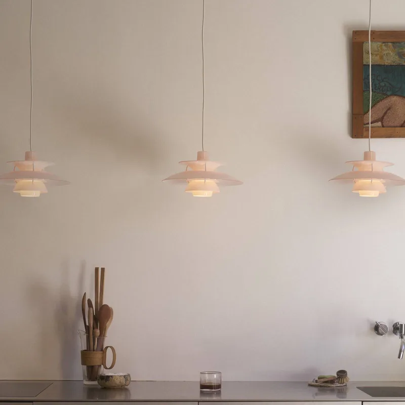 PH 5 320 hanglamp, opaal-beige, E14, polymeer by Louis Poulsen – product photo 2 of 5