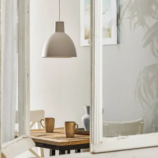 Toldbod 250 Hanglamp Lichtgrijs by Louis Poulsen – product photo 3 of 5